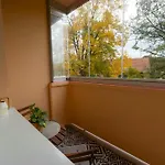 Апартаменти Stylish Modern With Winter Terrace Острава