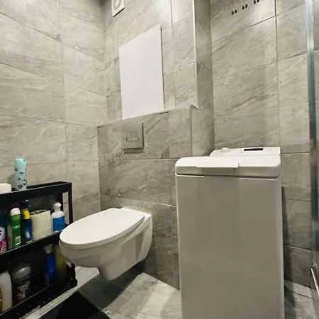 Apartment 2 Kk S Balkonem V Ostrave